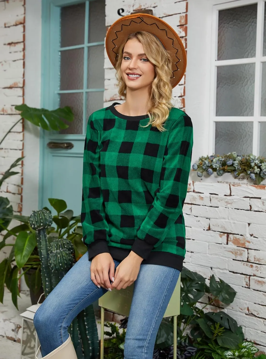 Plaid Sweaters for Womens Christmas Sweatshirt Casual Pullover Long Sleeve Fuzzy Chunky Warm Tunic Tops